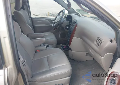 2002 Chrysler Town & Country Limited z USA, uszkodzony, nr VIN 2C8GP64L62R720105